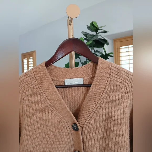 NWOT Everlane The Felted Merino Cardigan  in Deep Camel. Size XS (Oversized) - Picture 7 of 10